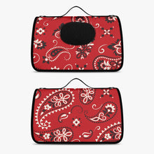 Carica l&#39;immagine nel visualizzatore di Gallery, Red Paisley Pet Carrier Bag