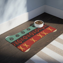 Laden Sie das Bild in den Galerie-Viewer, Designer Stye Tribal Art Pet Feeding Mats