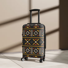 Laden Sie das Bild in den Galerie-Viewer, Designer Tribal Style Mudcloth Suitcase