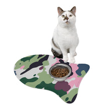 이미지를 갤러리 뷰어에 로드 , Designer Multi Color Camouflage Pet Feeding Mats