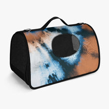Laden Sie das Bild in den Galerie-Viewer, Tye Dyed Pet Carrier Bag