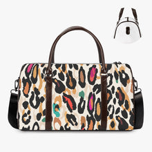 Carica l&#39;immagine nel visualizzatore di Gallery, Designer Animal Print Stye Duffle Bag