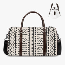 Cargar imagen en el visor de la galería, Designer Tribal Style Duffle Bag