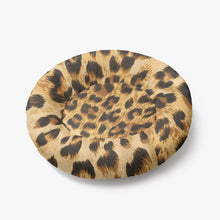 Cargar imagen en el visor de la galería, Animal Print Round Pet Bed