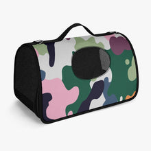 Carica l&#39;immagine nel visualizzatore di Gallery, Camouflage. Pet Carrier Bag