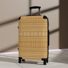 Laden Sie das Bild in den Galerie-Viewer, Designer Tribal Art Style Suitcase