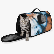 Laden Sie das Bild in den Galerie-Viewer, Tye Dyed Pet Carrier Bag