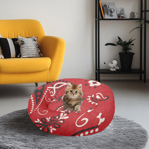 Red Paisley Round Pet Bed