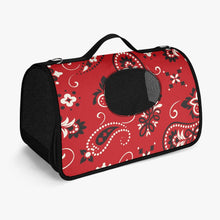 Laden Sie das Bild in den Galerie-Viewer, Red Paisley Pet Carrier Bag