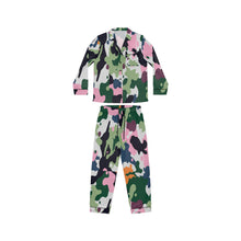 Load image into Gallery viewer, Camouflage Art Women&#39;s Satin Pajamas