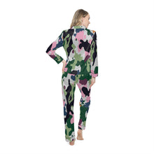 이미지를 갤러리 뷰어에 로드 , Camouflage Art Women&#39;s Satin Pajamas