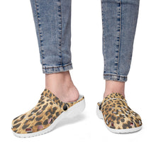 Load image into Gallery viewer, Animal Print Wildn Clogs