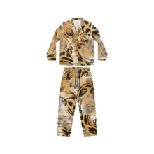 Cargar imagen en el visor de la galería, Wild Leopard Art Women&#39;s Satin Pajamas