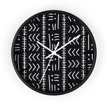 Laden Sie das Bild in den Galerie-Viewer, Simply Tribal Art Designer Wall clock